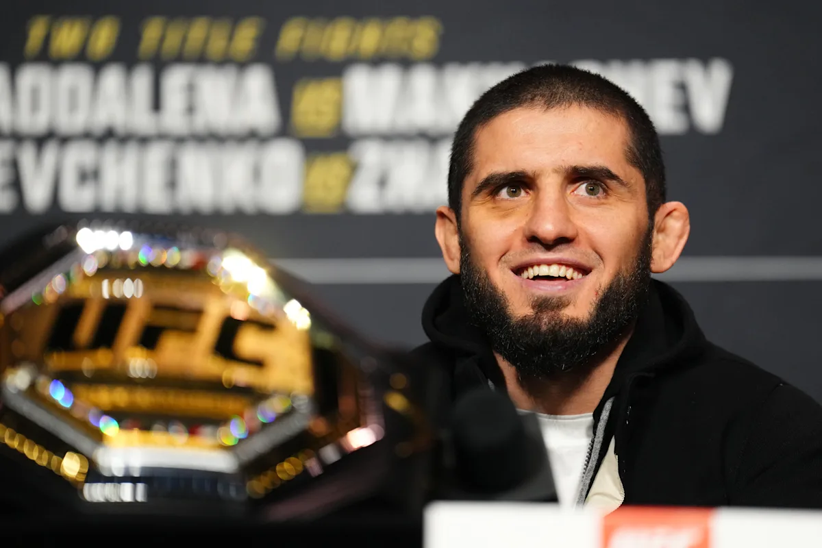 Makhachev Weighs In: Gaethje vs. Topuria at UFC White House
