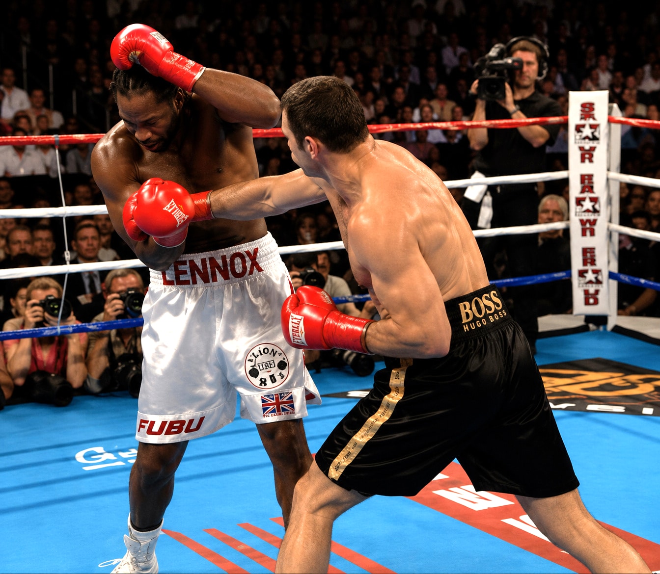 Lennox Lewis vs. Vitali Klitschko: A Controversial TKO in Heavyweight History